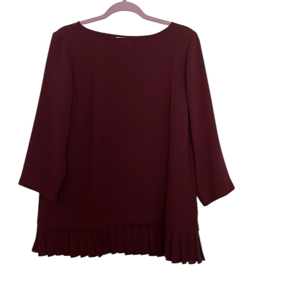 J. Jill burgundy boat neck blouse with pleated bottom 3/4 sleeves